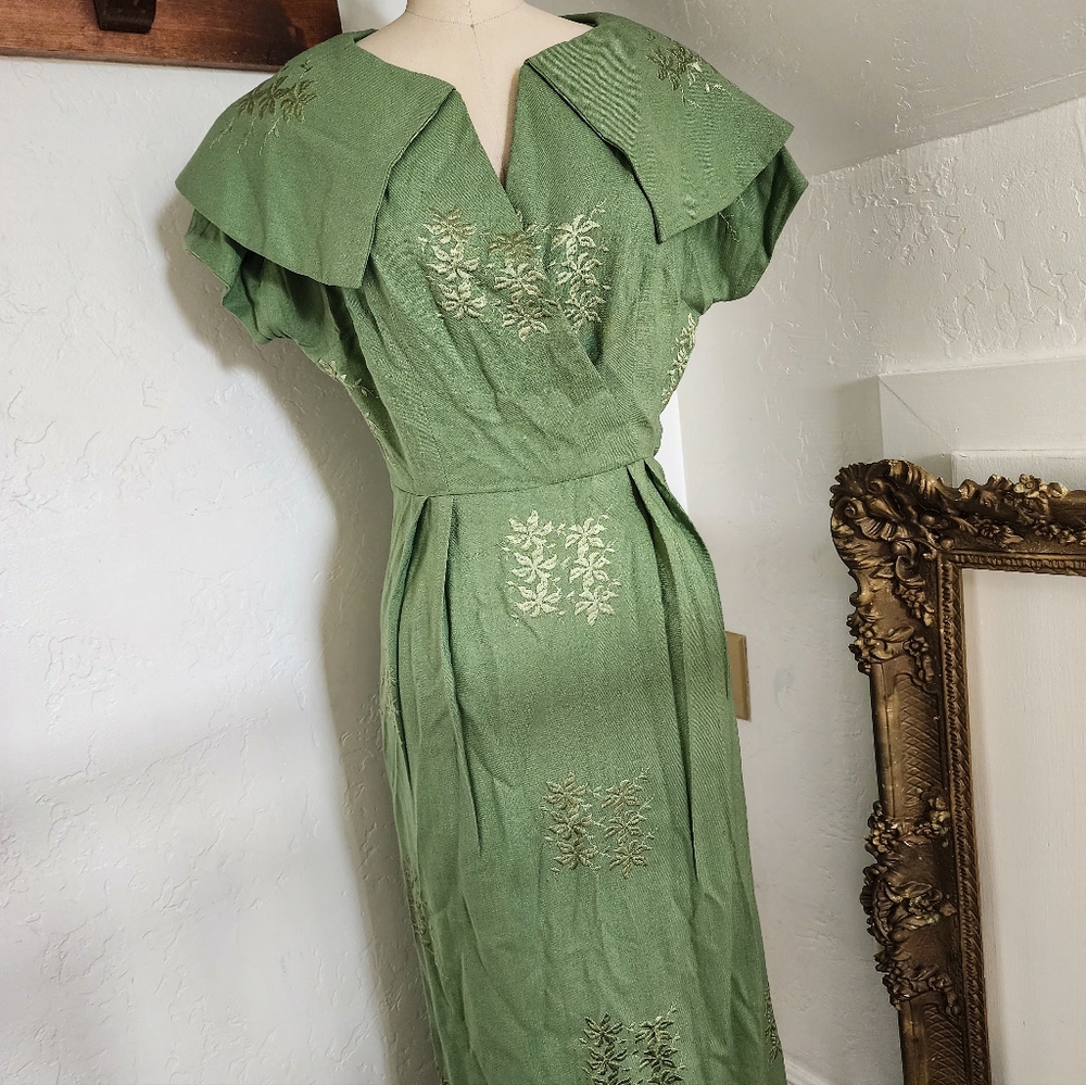 1950s Wiggle Dress - image 1
